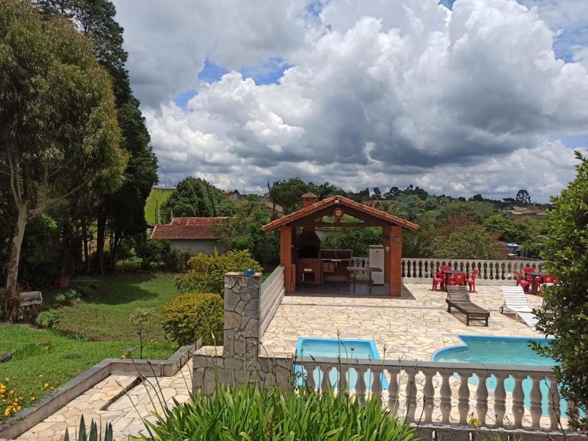 Chacara Em Ibiuna Sao Roque A 70Km De Sp Com Piscina E Wi-Fi Villa Exterior foto